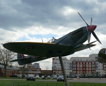 Supermarine Spitfire Mk.IX Walk Around