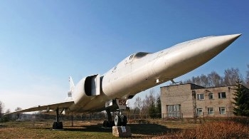 Tupolev Tu-22M2 & M3 Backfire Walk Around
