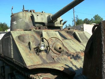 Sherman M4A3 Walk Around