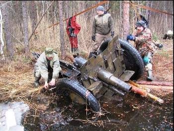 Finding and extracting 76mm RegimentalL Cannon (Estonia) Photos