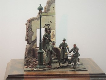 'Deutscher Volkssturm Wehrmacht' (diorama) Photos