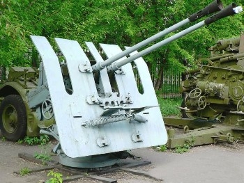 Anti-air cannon 3.7 cm Flakzwilling M42U Walk Around