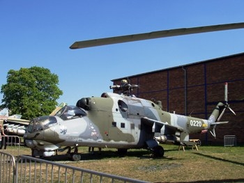 Mi-24D Hind Walk Around