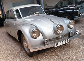 Tatra 87 (1947) Walk Around