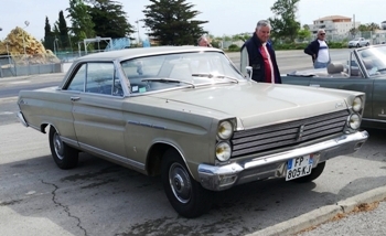 Mercury Comet Caliente (1965) Walk Around