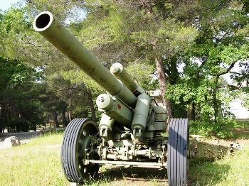 Howitzer sFH18 15cm Immergrun Walk Around