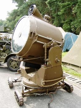 90cm Searchlight (1937) Walk Around