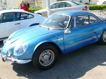 Alpine A110 1300S (1963) Walk Around