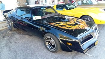 Pontiac Firebird Transam 2nd Generation (1977) Walk Around