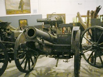 Howitzer 15 cm FH.14-16 Skoda Walk Around