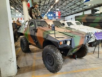 Panhard VBL Walk Around